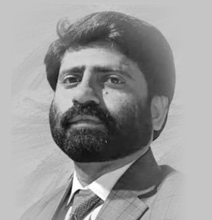 ایران عالم اسلام کی جنگ لڑ رہا ہے